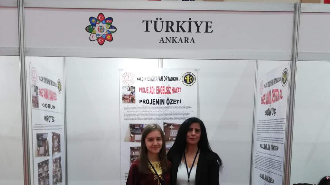 4.Uluslararası  Türk Dünyası Bilim ve Kültür  Şenliği'ne  teknoloji Tasarım dersi öğretmenimiz Hülya ALTAY ve öğrencimiz 7/H sınıfı öğrencimiz Naz Büyükpoyraz  katıldı.